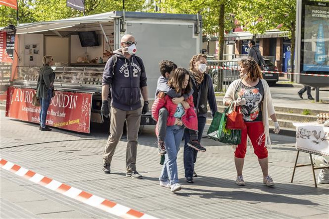 Thượng viện Pháp bác kế hoạch dỡ bỏ các biện pháp phong tỏa ảnh 1