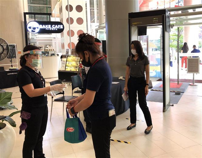 Dịch COVID-19 ở Đông Nam Á: Singapore phát hiện gần 900 ca mắc mới ảnh 2