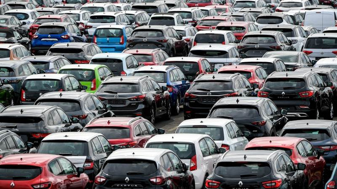 Thị trường ôtô châu Âu sụt giảm nghiêm trọng trong tháng Tư ảnh 1