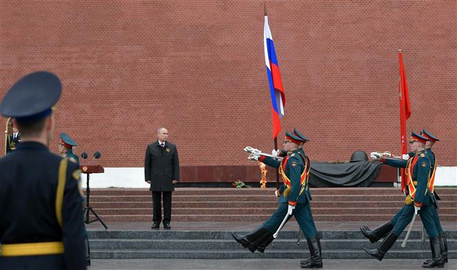 Tổng thống Nga Putin khẳng định tiếp tục xây dựng quân đội hùng mạnh ảnh 1