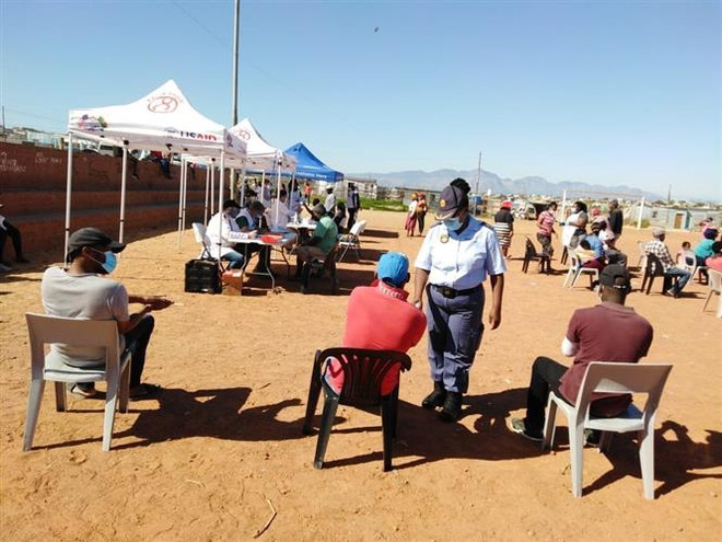 Dịch COVID-19 đến 6h sáng 5/5: Số ca mắc vượt ngưỡng 3,6 triệu người ảnh 6