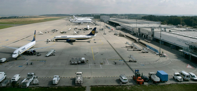 Trung Quốc mở đường bay vận chuyển hàng hóa sang Đức ảnh 1