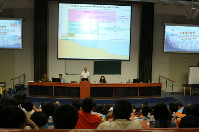 Hội thảo Tuổi trẻ Việt Nam hướng về tương lai với quê hương tại Séc ảnh 2