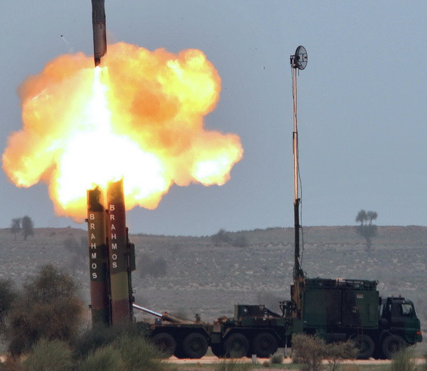 Ấn Độ, Nga phát triển tên lửa bay nhanh gấp 7 lần âm thanh ảnh 1