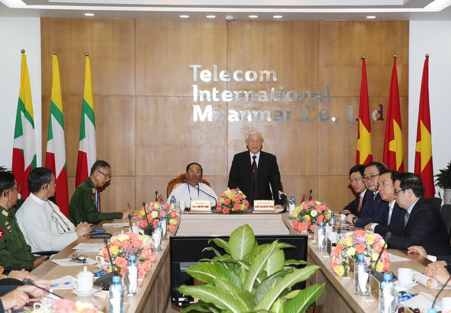 Tổng Bí thư Nguyễn Phú Trọng thăm công ty viễn thông MyTel tại Yangon ảnh 1