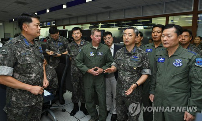 Hàn Quốc tuyên bố sẵn sàng đối phó với mối đe dọa Triều Tiên ảnh 1