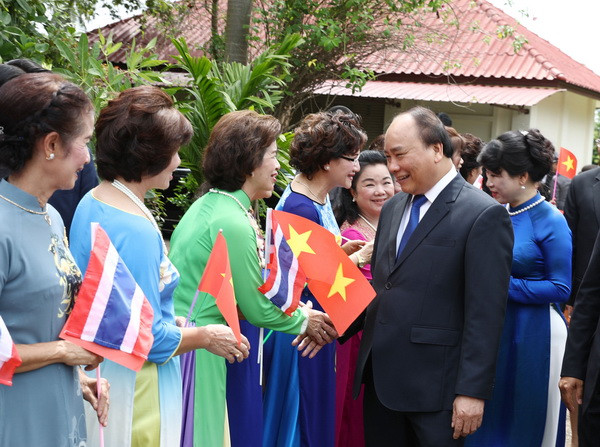 Thủ tướng gặp mặt các hội đoàn và cộng đồng Việt kiều toàn Thái Lan ảnh 1