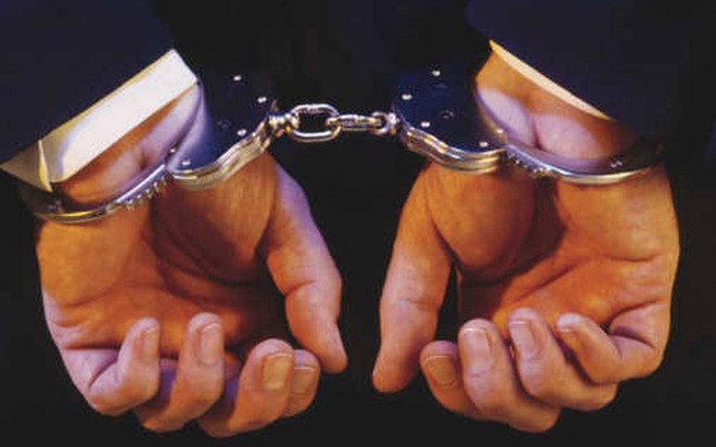 Bắt khẩn cấp người nước ngoài trộm cắp tại nhiều khách sạn ở Hà Nội ảnh 1