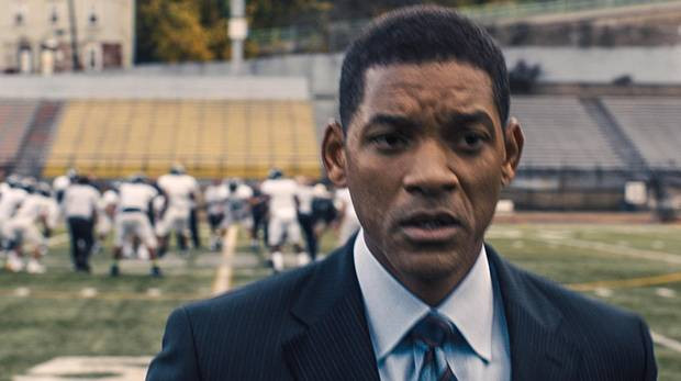 Will Smith được coi là ứng viên giải Oscar khi đóng "Concussion" ảnh 1