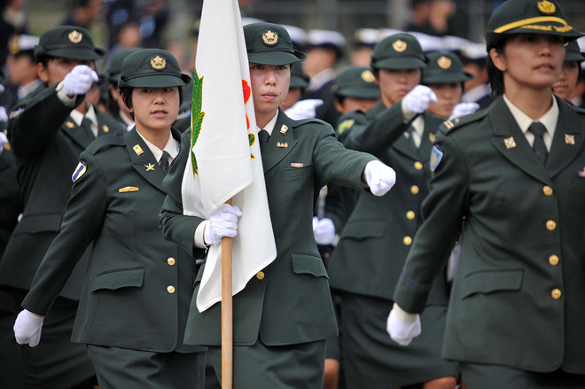 Nhật Bản sẽ lần đầu tiên có nữ phi công máy bay chiến đấu ảnh 1