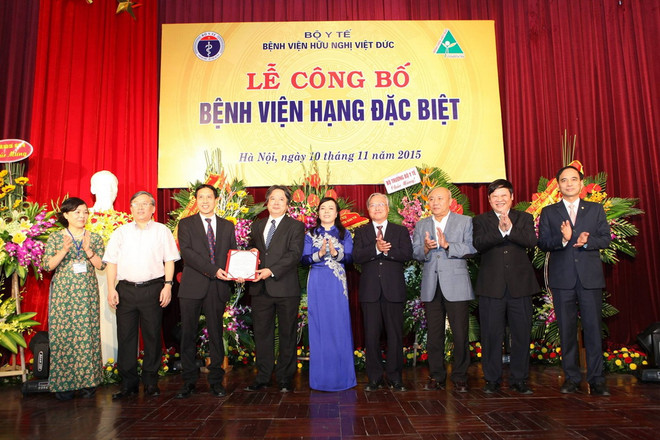 Bệnh viện Hữu Nghị Việt Đức trở thành Bệnh viện hạng đặc biệt ảnh 2