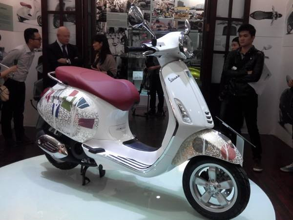 Piaggio ra mắt tác phẩm nghệ thuật Primavera “Mùa xuân” ảnh 1
