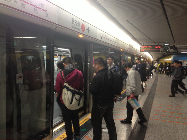 Nghi vấn tàu điện ngầm Trung Quốc sản xuất chứa amiăng ảnh 1