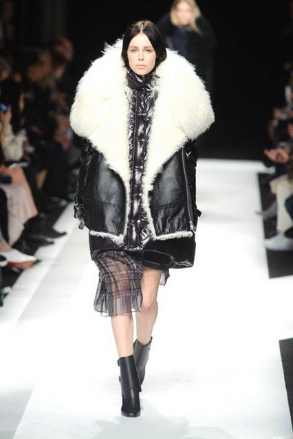 Những bộ cánh đẹp nhất tuần lễ thời trang Paris 2014 ảnh 1