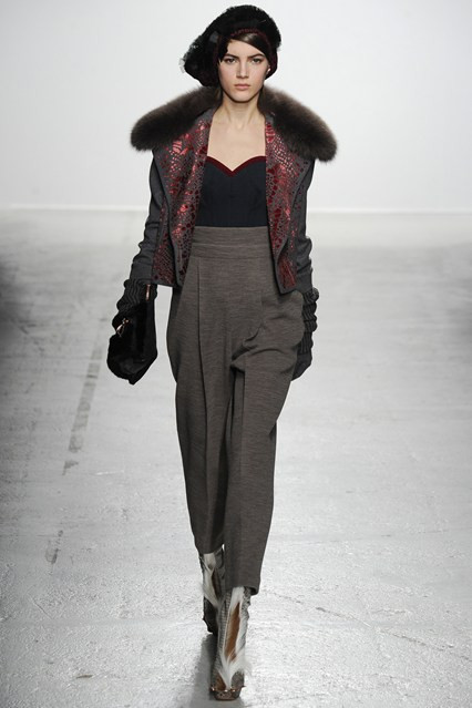 Những bộ cánh đẹp nhất tuần lễ thời trang Paris 2014 ảnh 10