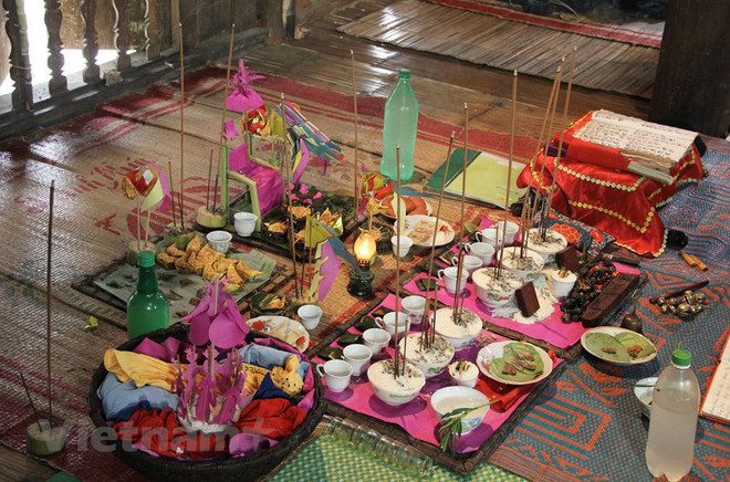 Tuyên Quang: Truyền nhiệt huyết giữ gìn di sản Then cho thế hệ trẻ ảnh 2