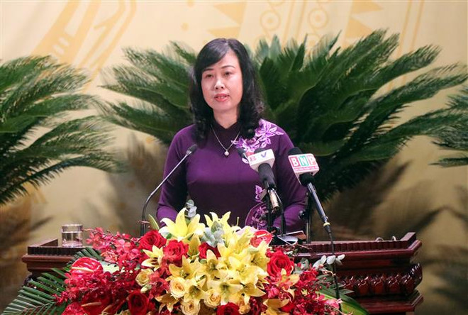 Đồng chí Đào Hồng Lan, Ủy viên Dự khuyết Trung ương Đảng, Bí thư Tỉnh ủy Bắc Ninh khóa XX phát biểu bế mạc Đại hội. (Ảnh: Thái Hùng/TTXVN) Xây dựng Bắc Ninh trở thành thành phố trực thuộc Trung ương ảnh 1