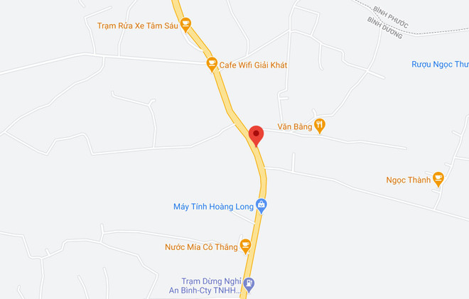 Xe khách giường nằm tông xe máy, kéo lê dưới gầm, một người tử vong ảnh 1