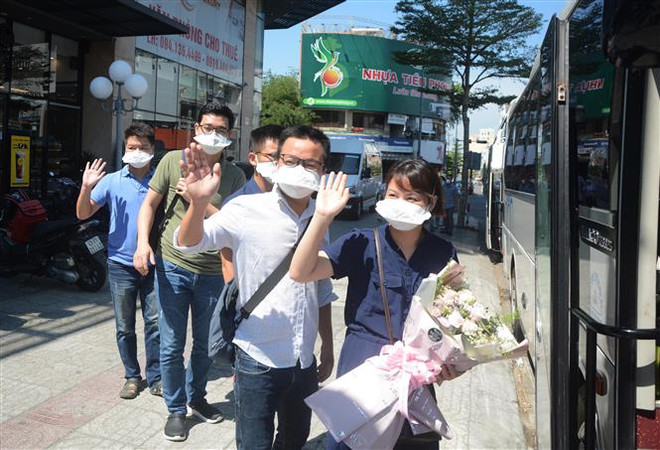 Đà Nẵng chia tay các đoàn y, bác sỹ cuối cùng hỗ trợ phòng chống dịch ảnh 1