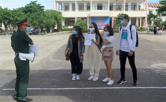 Hơn 300 công dân trở về từ Liên bang Nga hoàn thành thời gian cách ly ảnh 1