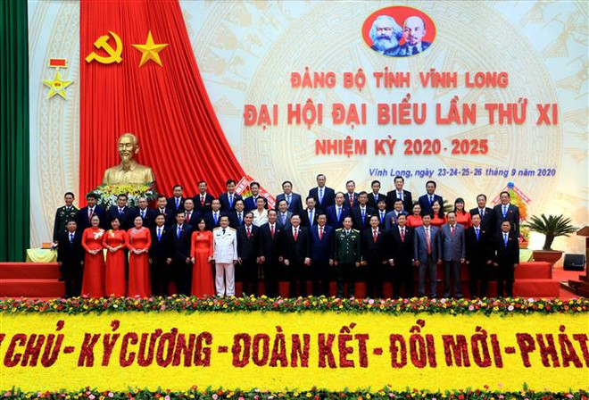 Ông Trần Văn Rón tái cử Bí thư Tỉnh ủy Vĩnh Long nhiệm kỳ 2020-2025 ảnh 1