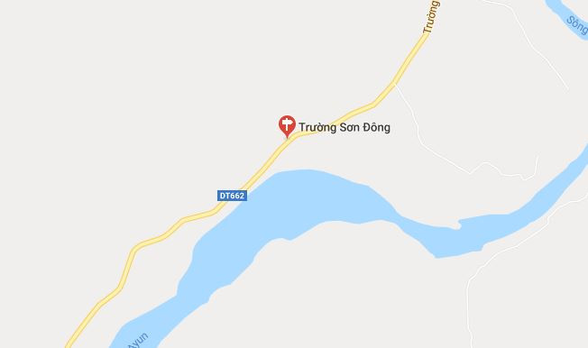 Xe tải đâm vào đuôi xe máy cày kéo rơmoóc, 22 người thương vong ảnh 1