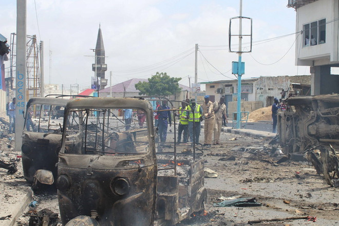 Somalia bắt giữ các nghi phạm đánh bom xe tại Mogadishu ảnh 1