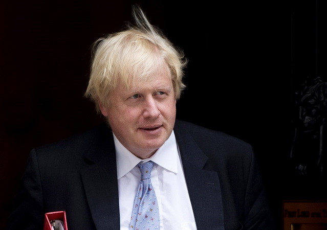 Nga hy vọng Anh sẽ "giác ngộ chính trị" sau khi Ngoại trưởng từ chức ảnh 1