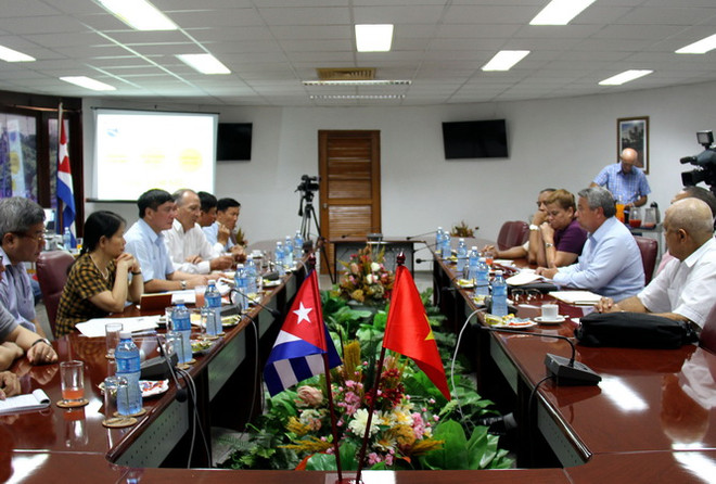 Công đoàn Việt Nam và Cuba tăng cường quan hệ hữu nghị truyền thống ảnh 1