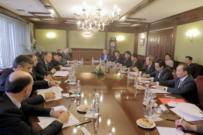 Trưởng Ban Kinh tế Trung ương Nguyễn Văn Bình thăm và làm việc tại Nga ảnh 2