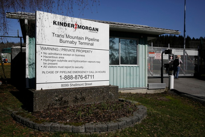 Trạm cấp phát của đường ống dẫn dầu Trans Mountain ở Burnaby, British Columbia, Canada ngày 10/3. (Nguồn: AFP/TTXVN) Canada quyết tâm thúc đẩy dự án đường ống dẫn dầu Trans Mountain ảnh 1