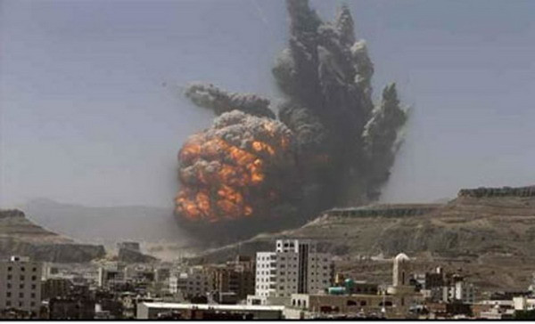 Dân quân Yemen: Tên lửa đạn đạo đánh trúng căn cứ quân sự Saudi Arabia ảnh 1