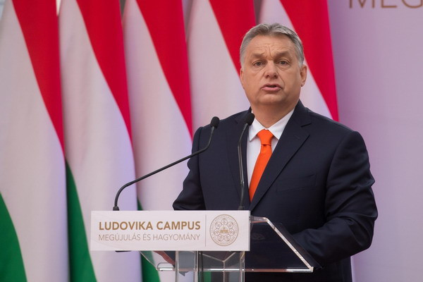 Thủ tướng Hungary Victor Orban tuyên bố chiến thắng lịch sử ảnh 1