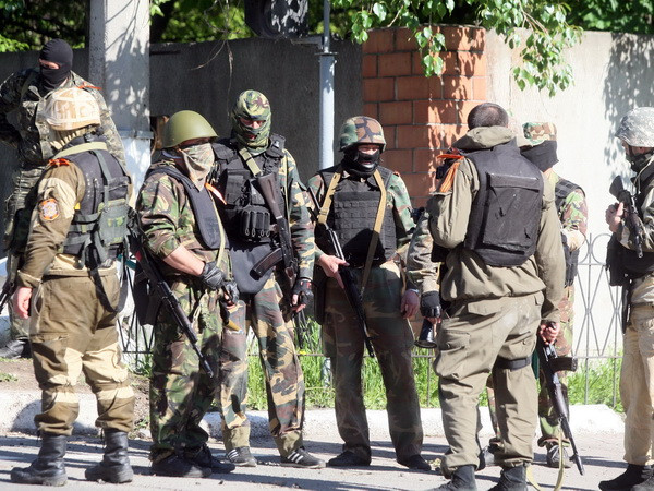 Đức: Lực lượng ly khai Ukraine nên tham gia đối thoại ảnh 1