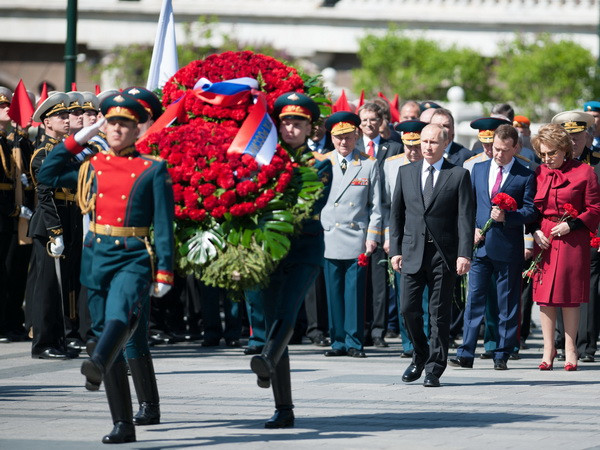 Sôi nổi các hoạt động kỷ niệm Ngày Chiến thắng phátxít ảnh 1