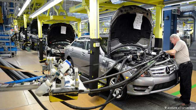 Các 'ông lớn' trong ngành ôtô Đức lao đao vì dịch COVID-19 ảnh 1