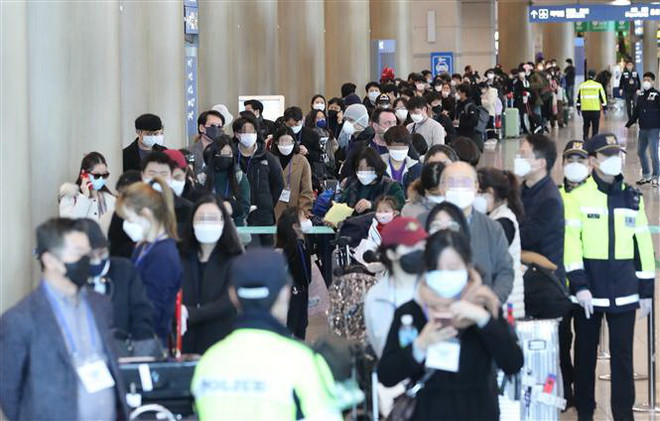 Hàn Quốc sẽ mạnh tay với những người cố tình vi phạm lệnh cách ly ảnh 1