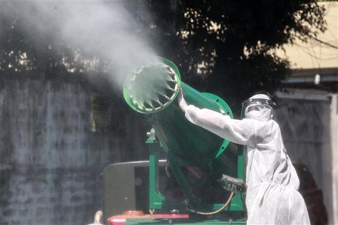 Một nghị sỹ Philippines có xét nghiệm dương tính với virus SARS-CoV-2 ảnh 1