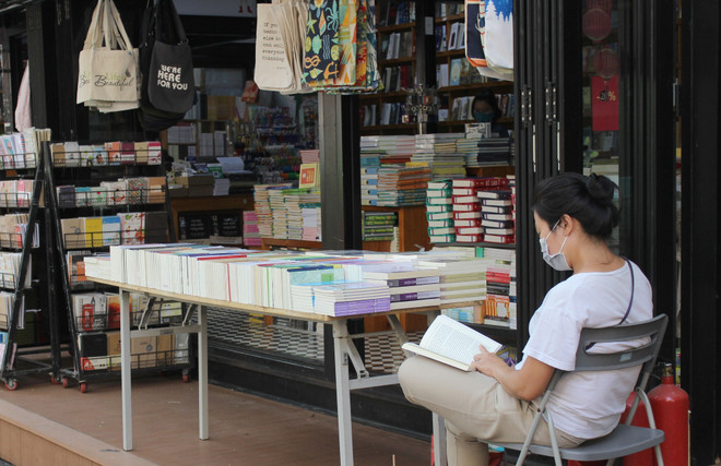 Đìu hiu đường sách Thành phố Hồ Chí Minh trong mùa dịch COVID-19 ảnh 3