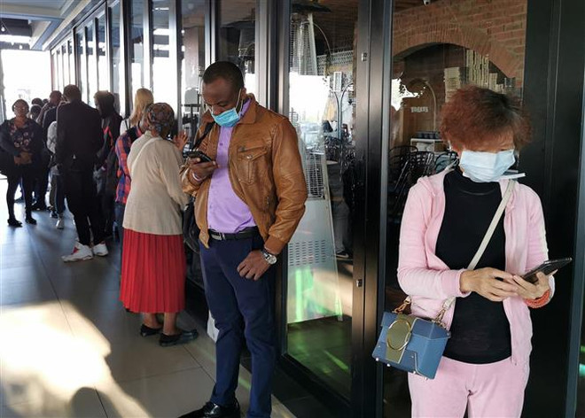 Nam Phi là nước có tốc độ lây nhiễm SARS-CoV-2 nhanh nhất châu Phi ảnh 1