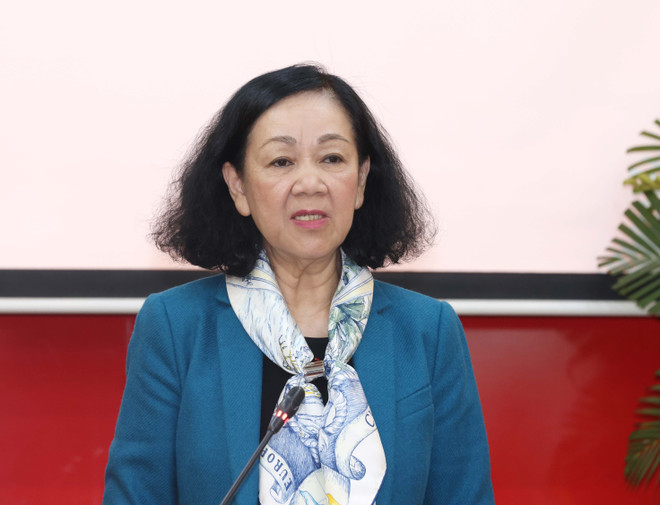 Thường trực Ban Bí thư Trương Thị Mai phát biểu chỉ đạo buổi làm việc. (Ảnh: Phương Hoa/TTXVN) ttxvn_truong_thi_mai_3.jpg