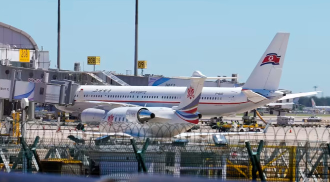 COVID-19 lắng xuống, Triều Tiên cho phép công dân ở nước ngoài về nước ảnh 1