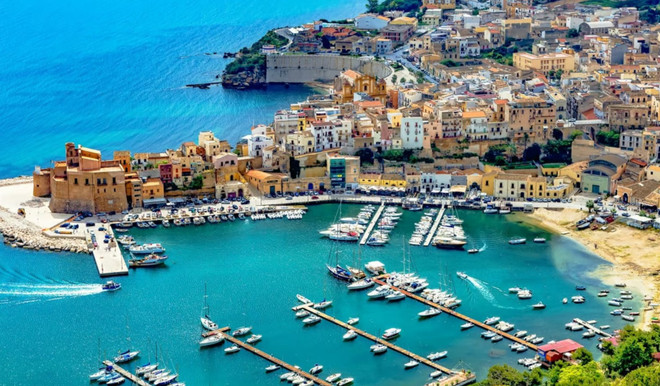 Giới siêu giàu thế giới đã đi du lịch mùa Hè 2023 như thế nào? ảnh 1