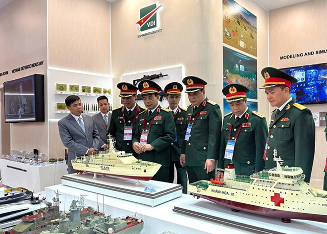 Bộ trưởng Quốc phòng Phan Văn Giang dự Khai mạc Army 2023 ảnh 1