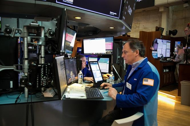 Cổ phiếu Nvidia tăng vọt đem lại điểm sáng cho chứng khoán Phố Wall ảnh 1