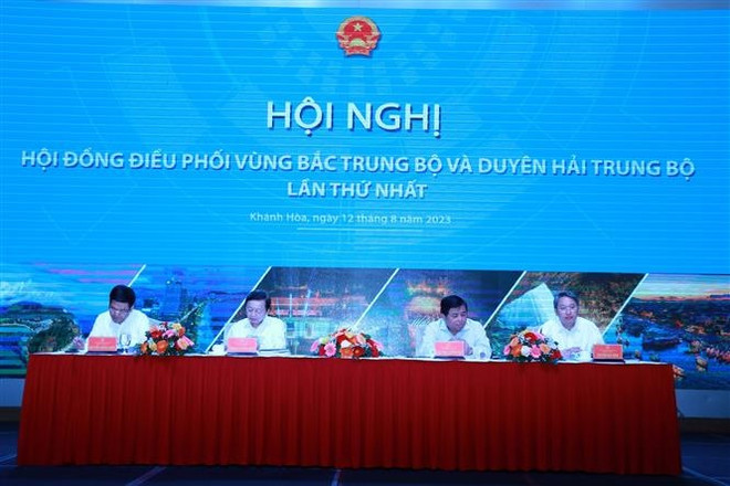 Phát triển nhanh, bền vững Vùng Bắc Trung Bộ và Duyên hải Trung Bộ ảnh 2