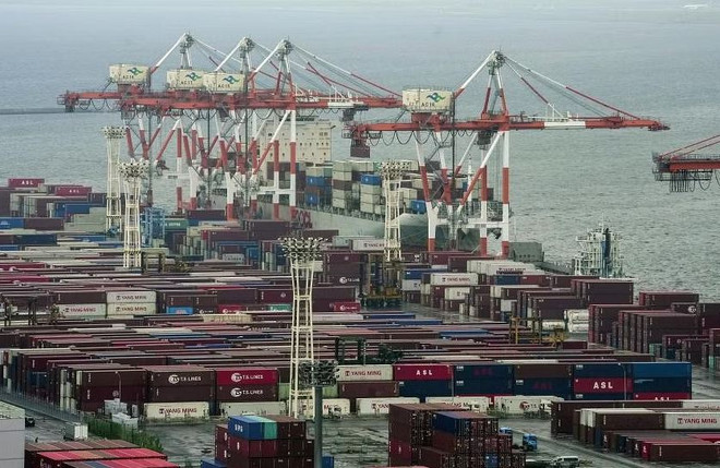 Xuất khẩu của Nhật Bản giảm lần đầu tiên trong hơn hai năm qua ảnh 1