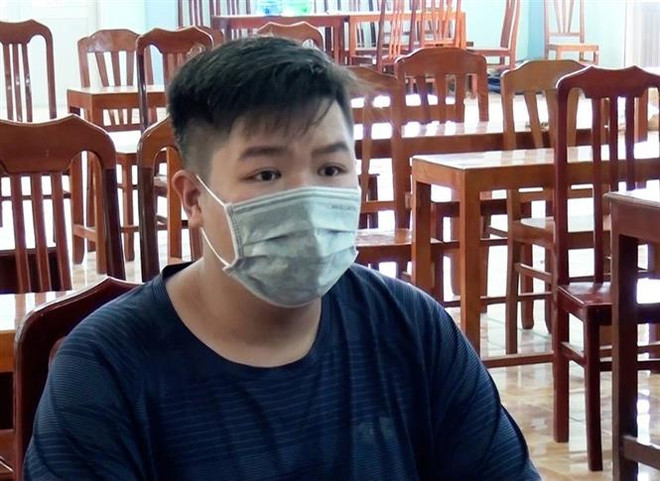 Xử phạt nhiều đối tượng đăng tin sai sự thật về COVID-19 trên Facebook ảnh 2