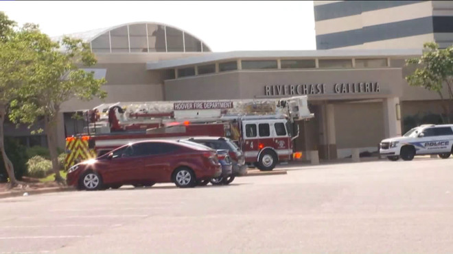 Nổ súng tại trung tâm mua sắm ở Mỹ, ít nhất 4 người nhập viện ảnh 1