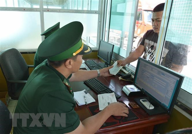 Quy định chi tiết về đối tượng, trình tự cấp giấy thông hành ảnh 1